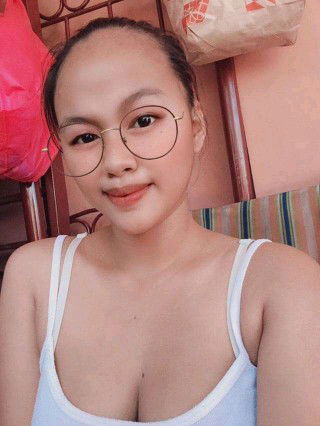 nichole perez profile icon