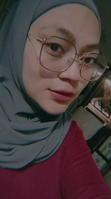 Rini nuraini profile icon