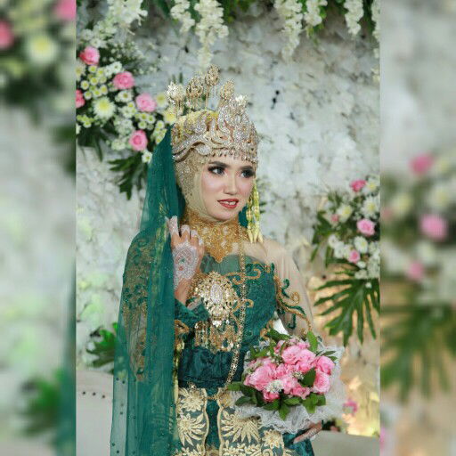 Ickhe Chusnia profile icon