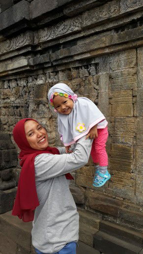 Dede Anggraeni profile icon