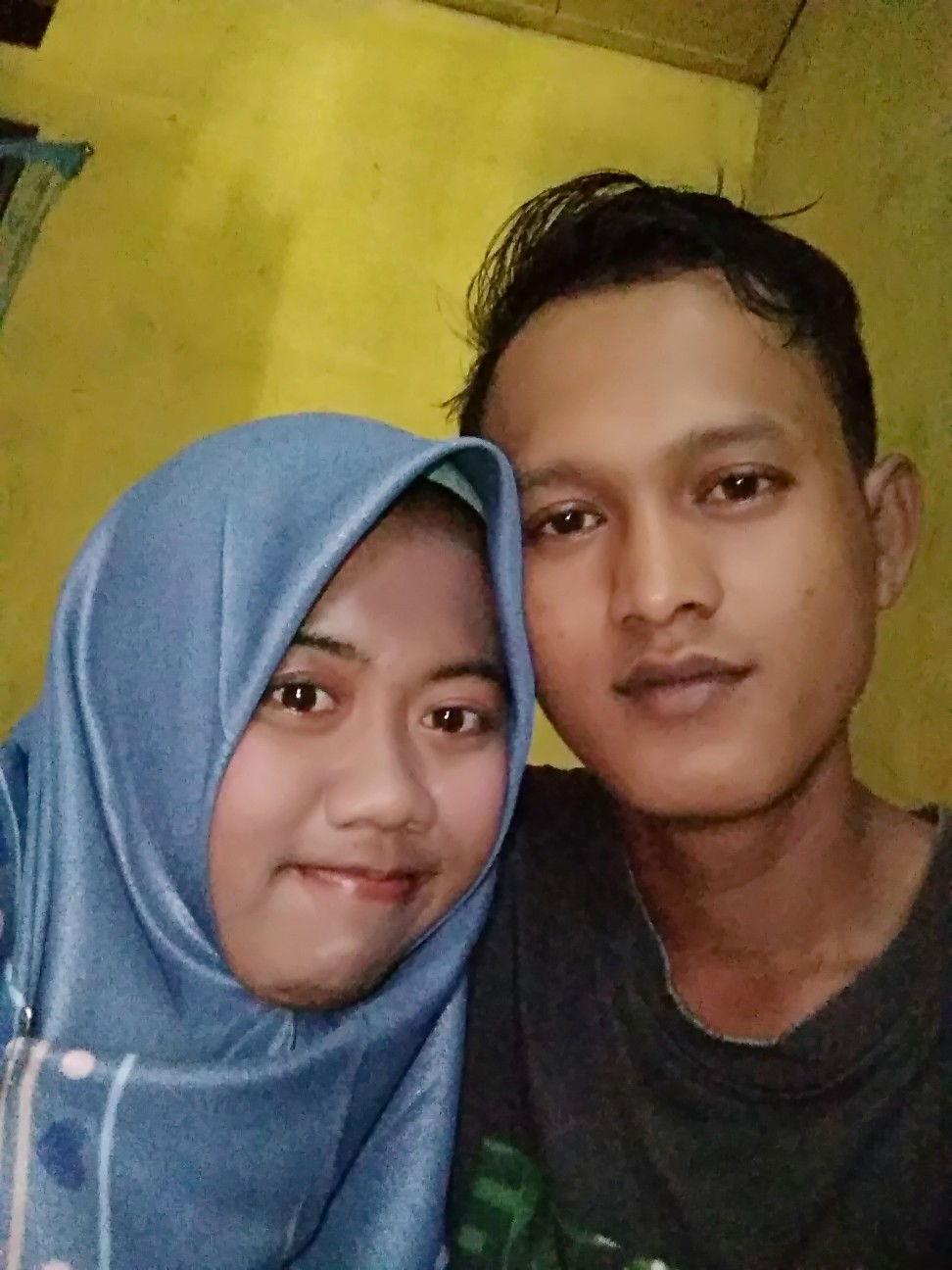 Ika Aprianingrum profile icon