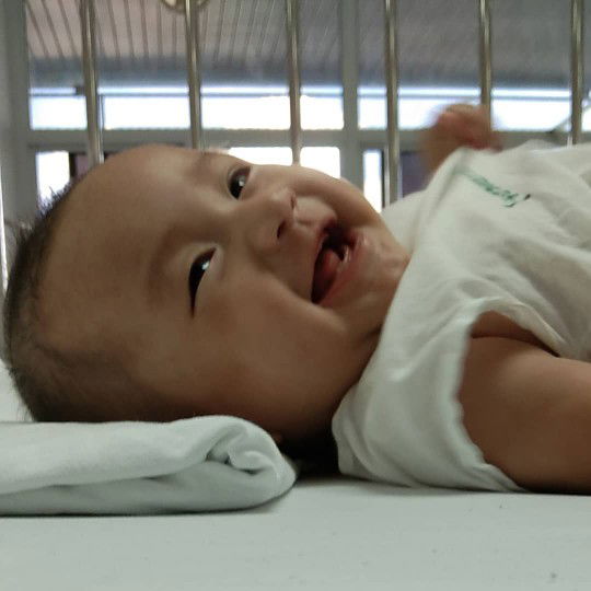 สม' หญิง profile icon