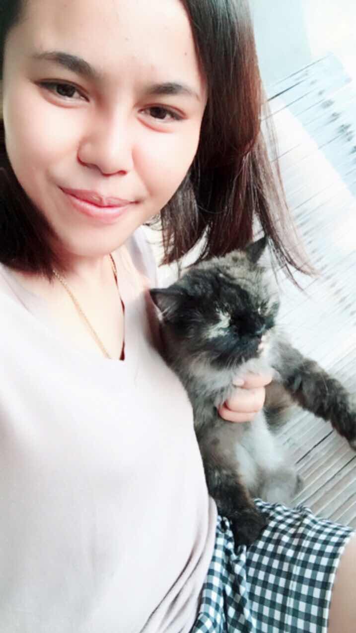 arunrat nong profile icon