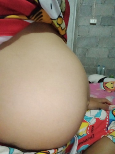 ท้องลูกคนที่สามค่ะท้องแบบนี้ ญ,ช ค่ะ6เดือนแร้วค่ะ