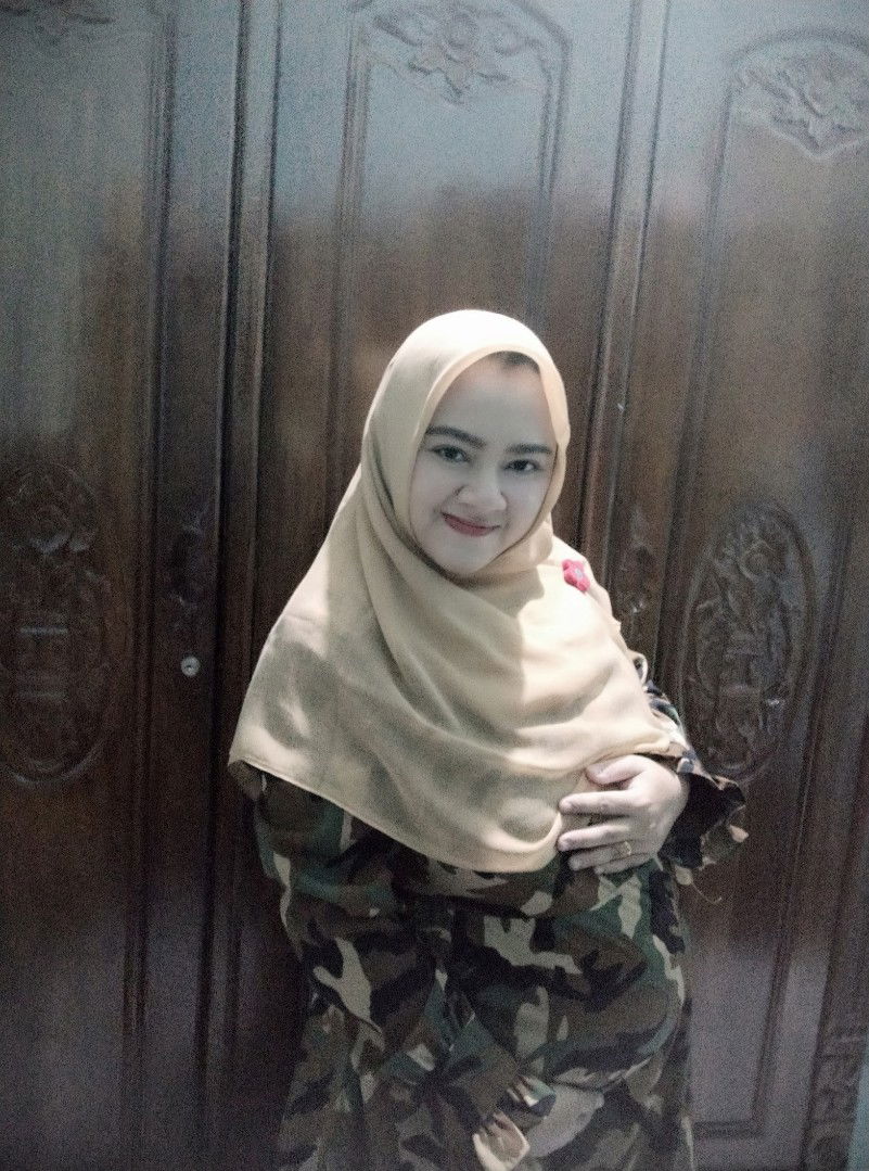 Yulia Samsimar profile icon