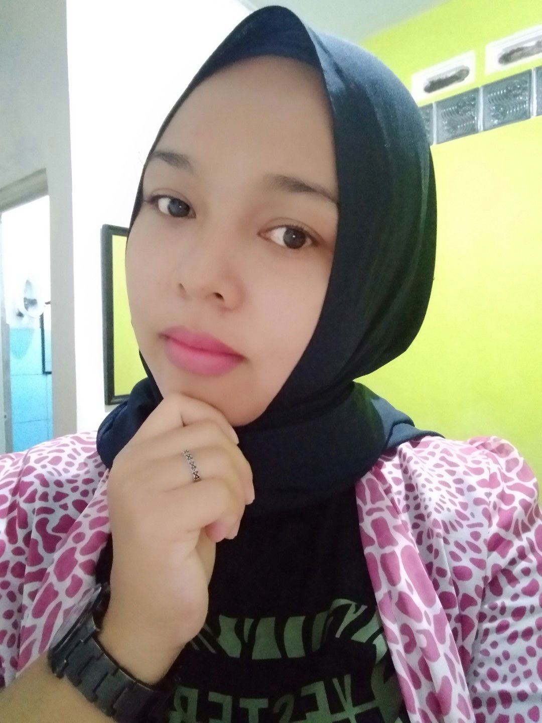 heni normaliya profile icon