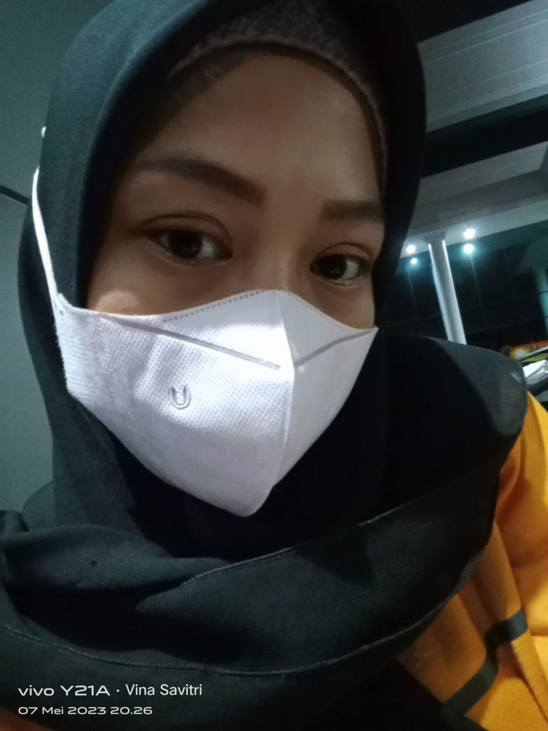 Vina Savitri profile icon