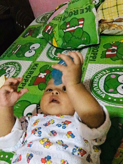 Apa yg dipegang pasti dimakan