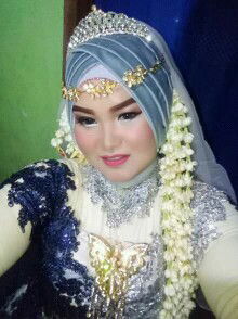 Eka Setyaningsih profile icon