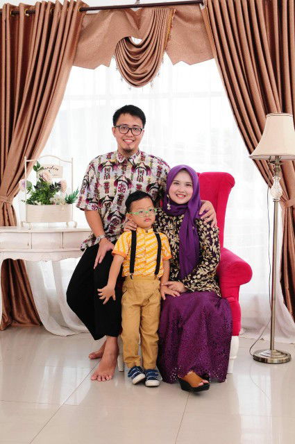 Leni Zemeilia profile icon