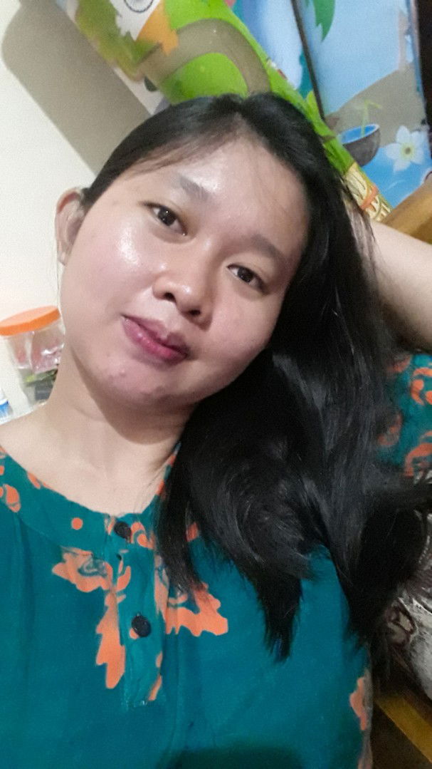 fitriana profile icon