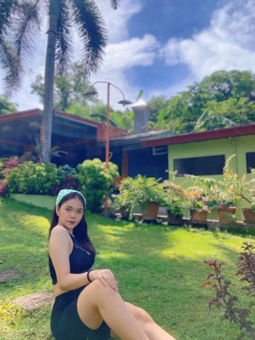 Issa Marie Wong profile icon