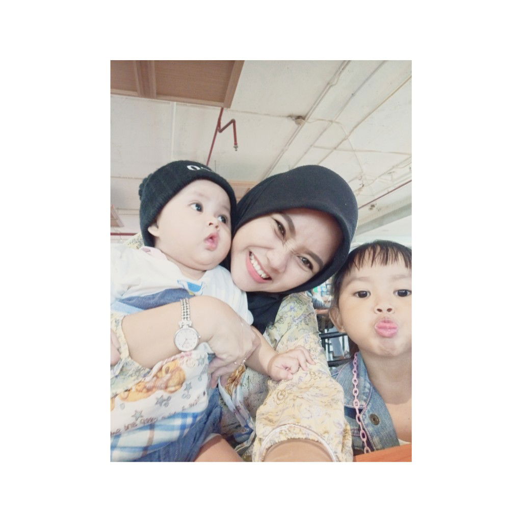 Rizka P Intani profile icon