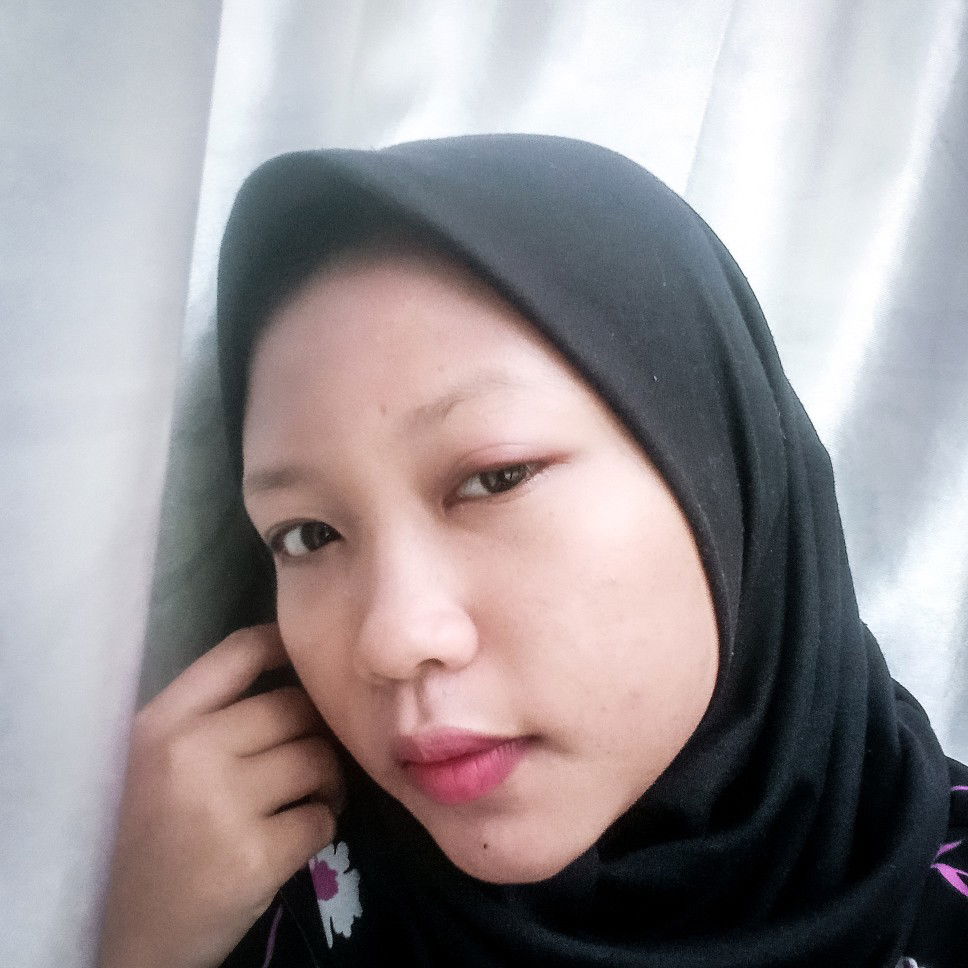 karina damayanti profile icon