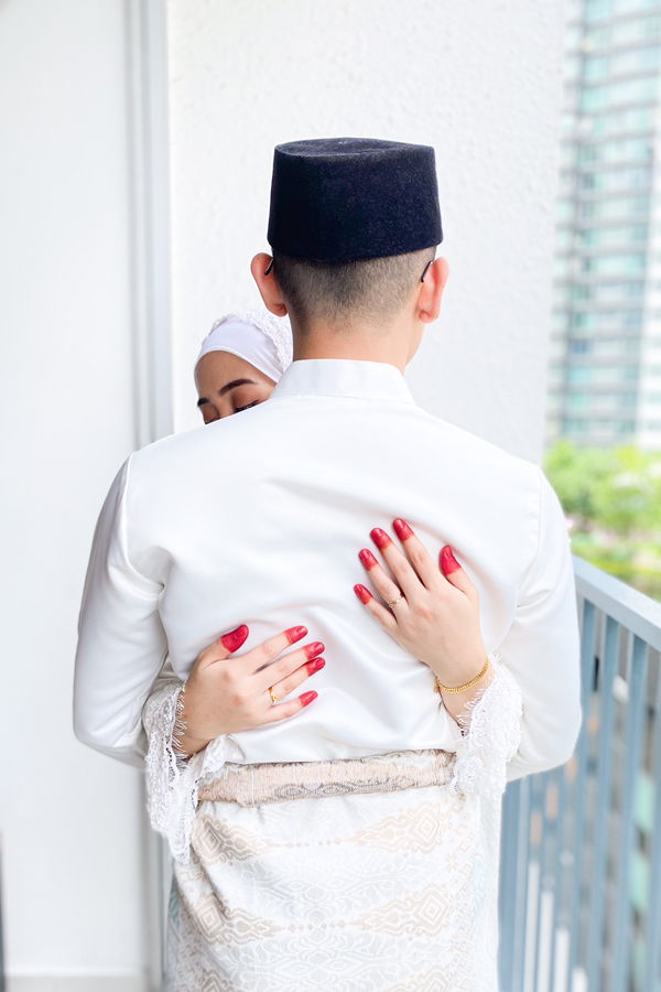 Izati Hamdan profile icon