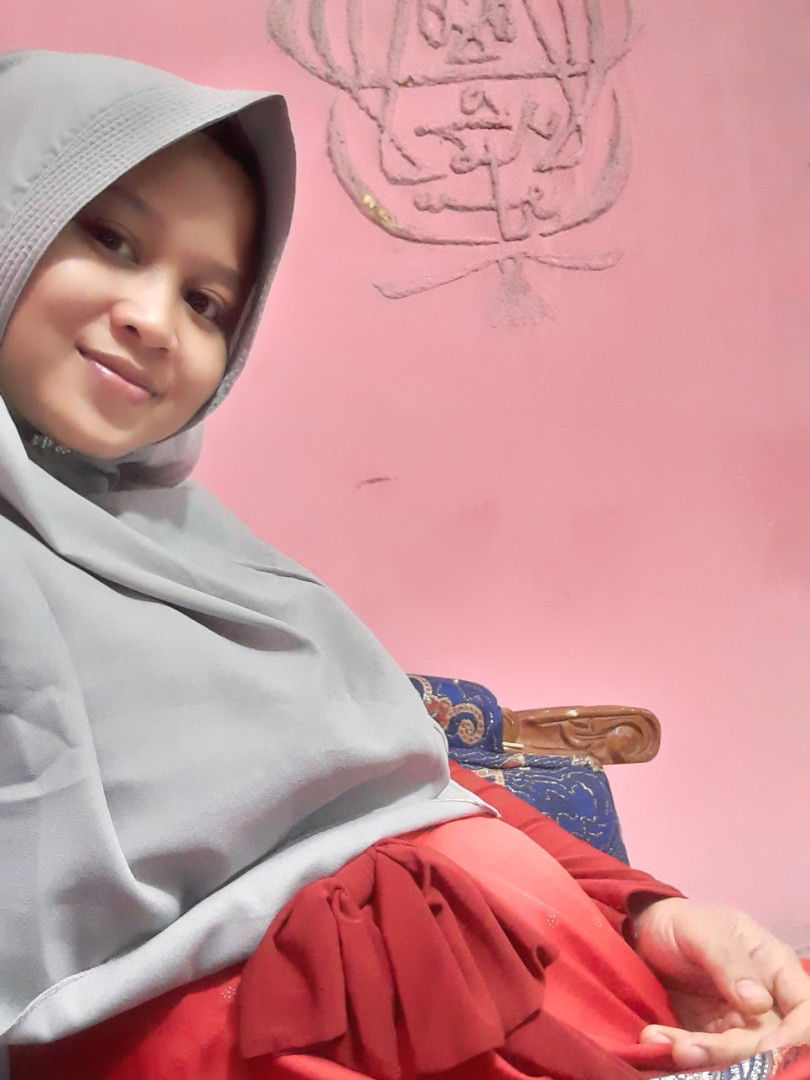 Holis maria ulfha profile icon