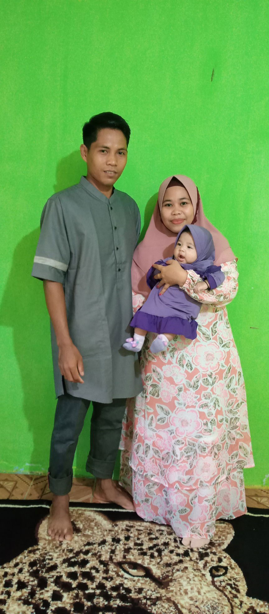 Iis Farida profile icon