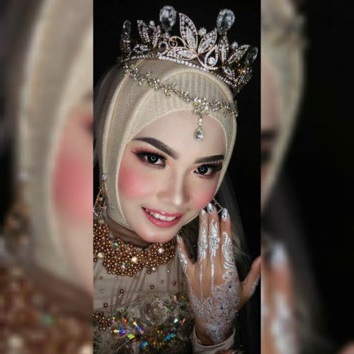 Rindi Antika profile icon