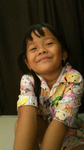 lusi aprianti profile icon