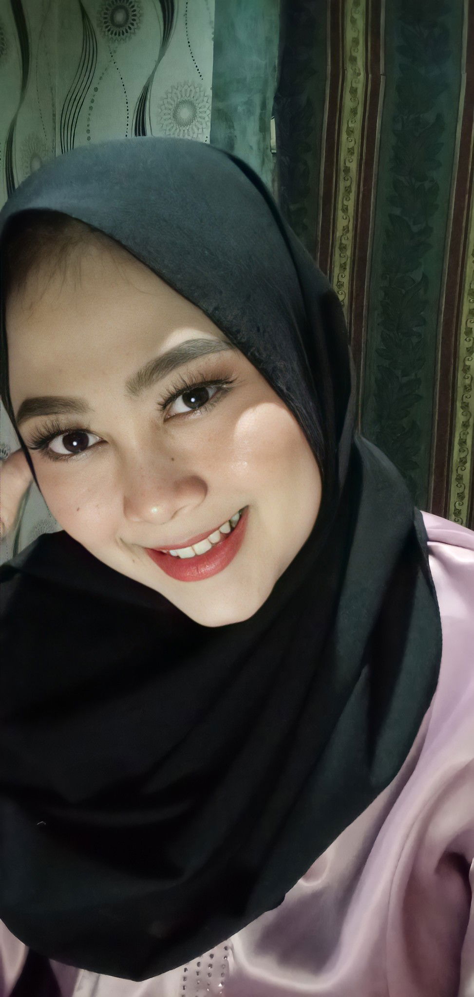 rukmini profile icon