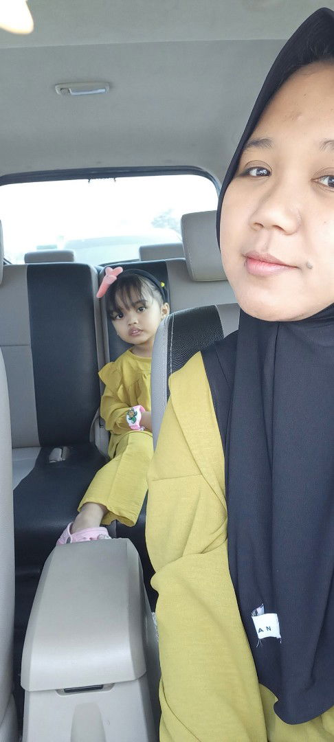 Rina Ririn profile icon