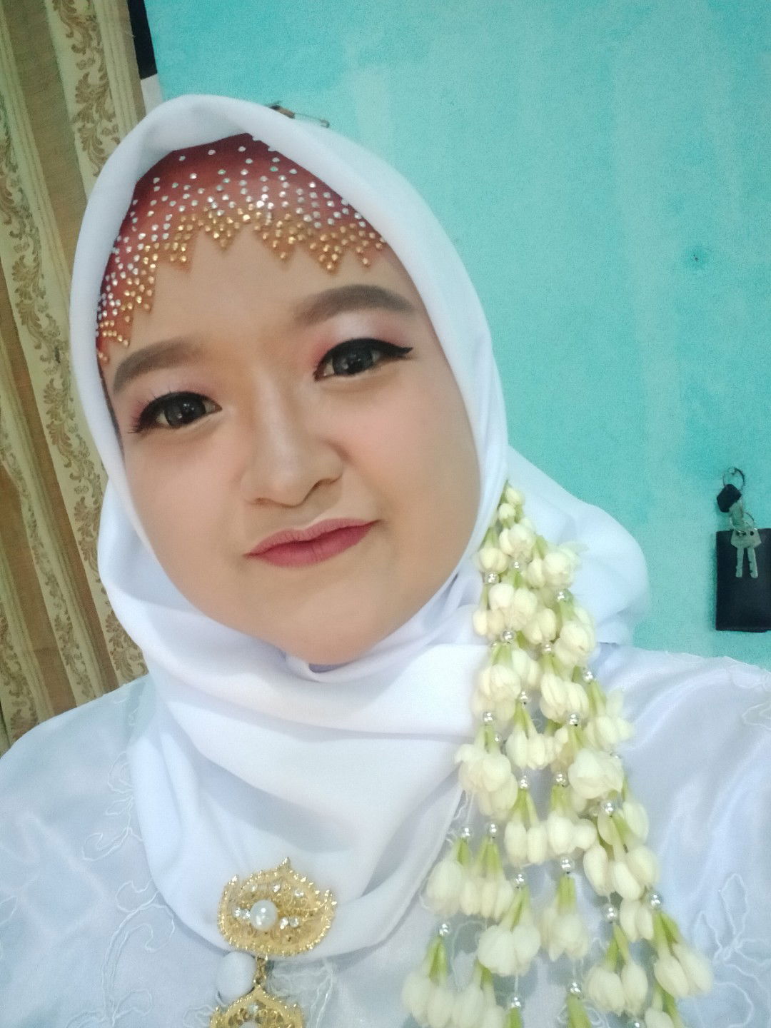ayu agustina profile icon
