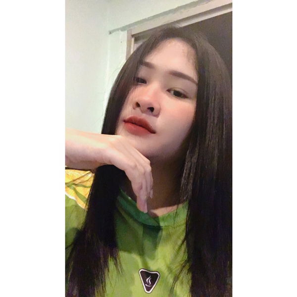 พลอย'ยย เตี้ย'ยย profile icon