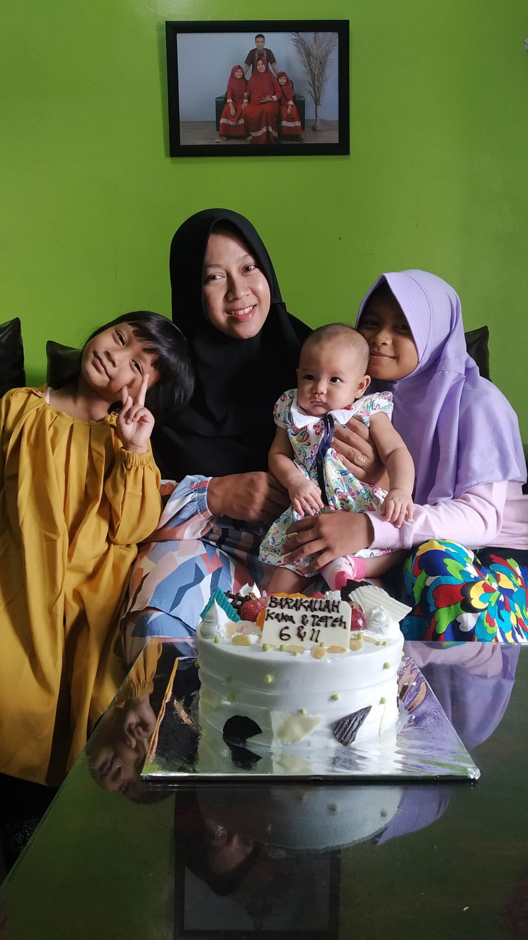 rita nurhayati profile icon