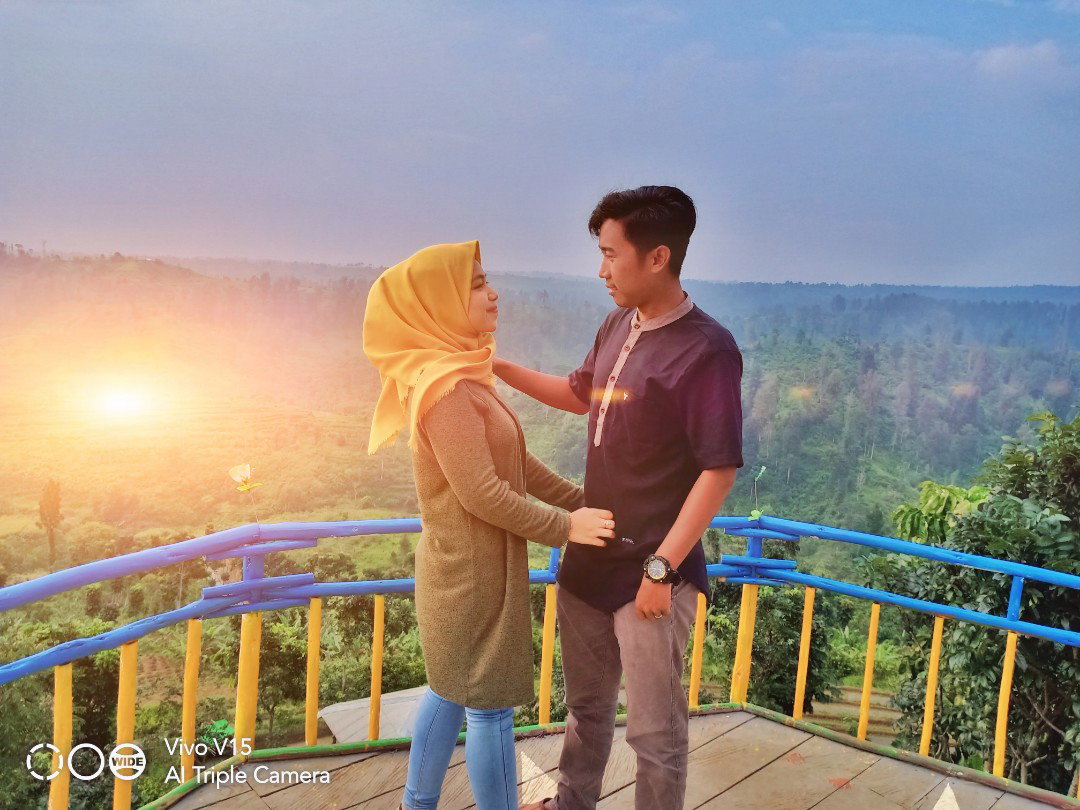 siti sarah profile icon