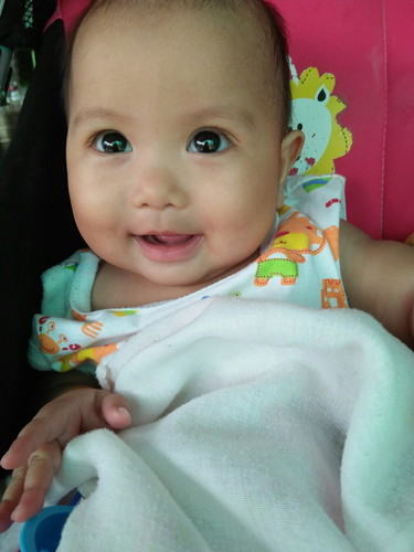 แจกรอยยิ้มค่ะ