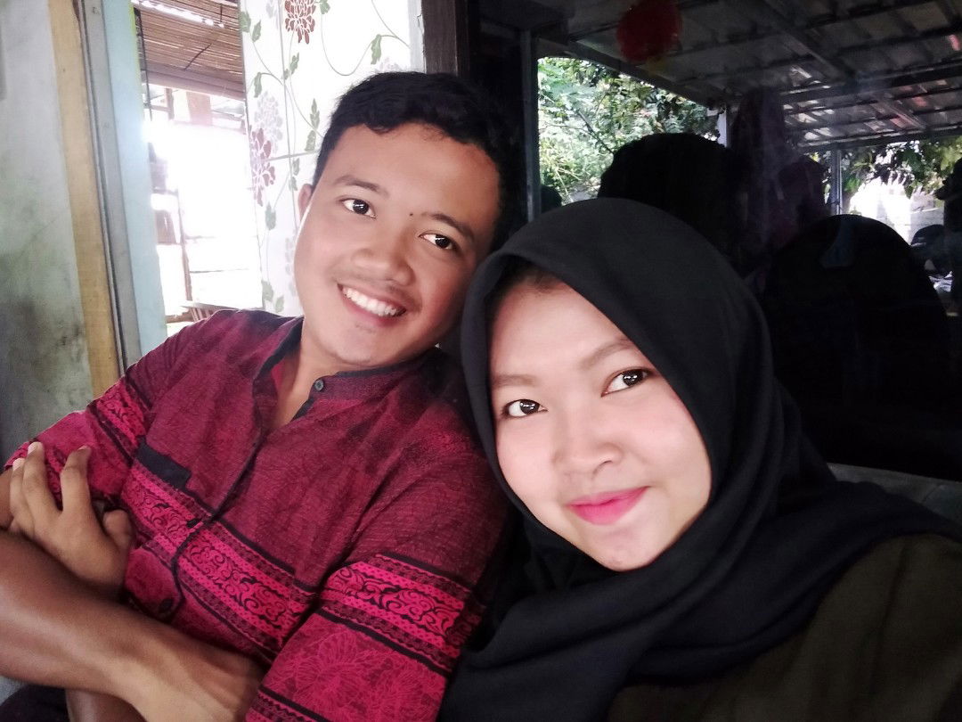 Lusiana Uci profile icon