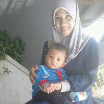 Khoirun Nisa profile icon