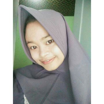 chici mulyani profile icon