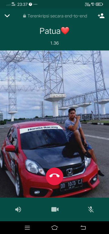 Putri Mutmainna profile icon