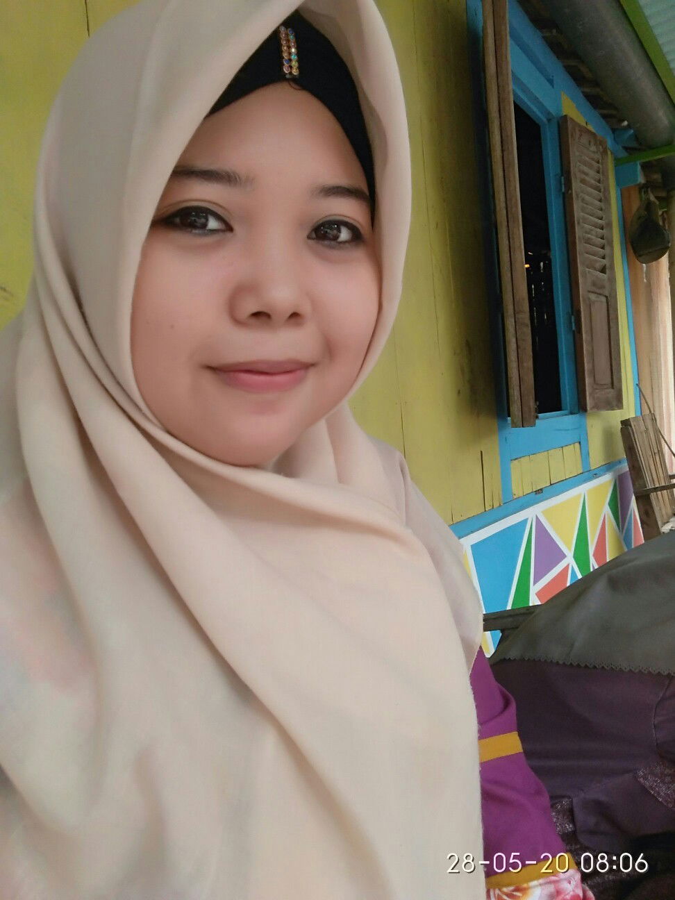 Dewi Turyanti profile icon