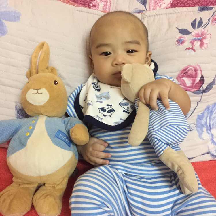 Anis Zahira profile icon