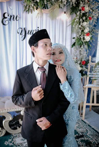 Yunni Putry CLp profile icon