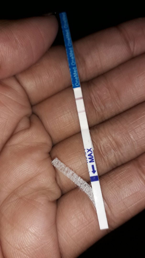 flek kehamilan atau menstruasi