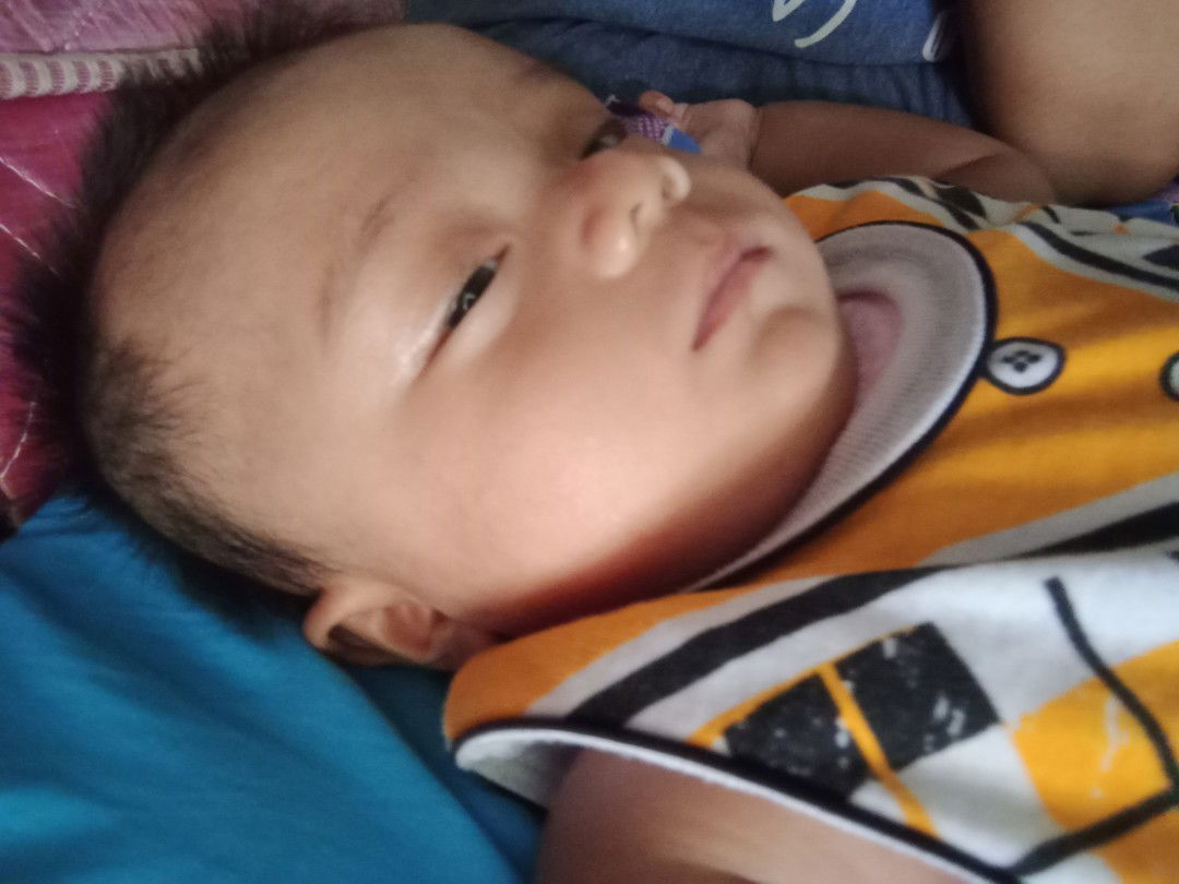 Ratna sari profile icon