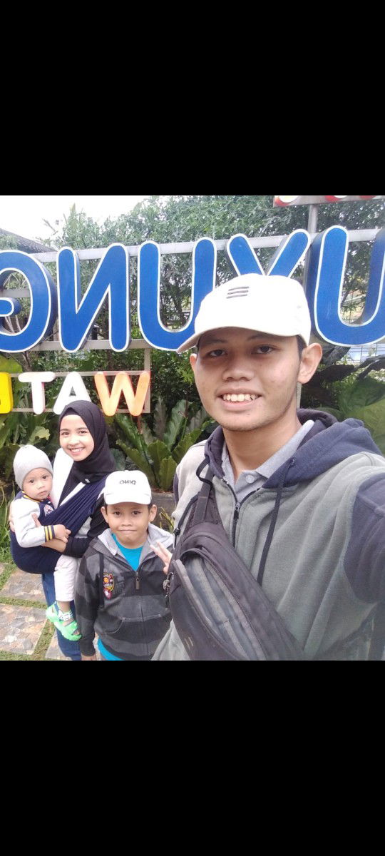 Dika Almira Rahmani profile icon