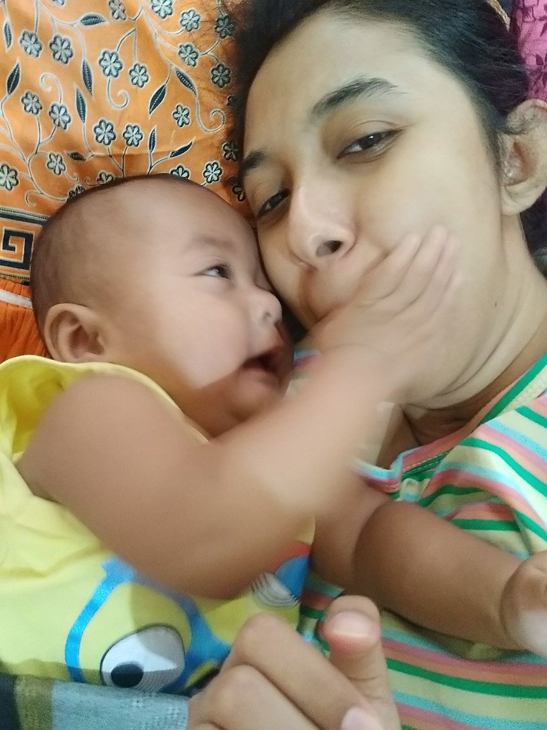 Nur Aida profile icon