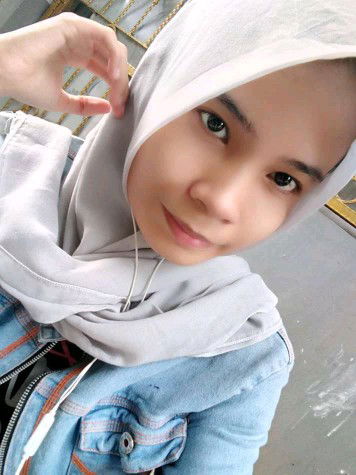 Rossa Anggraeni profile icon