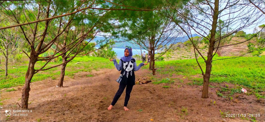 Azza Aziziah profile icon