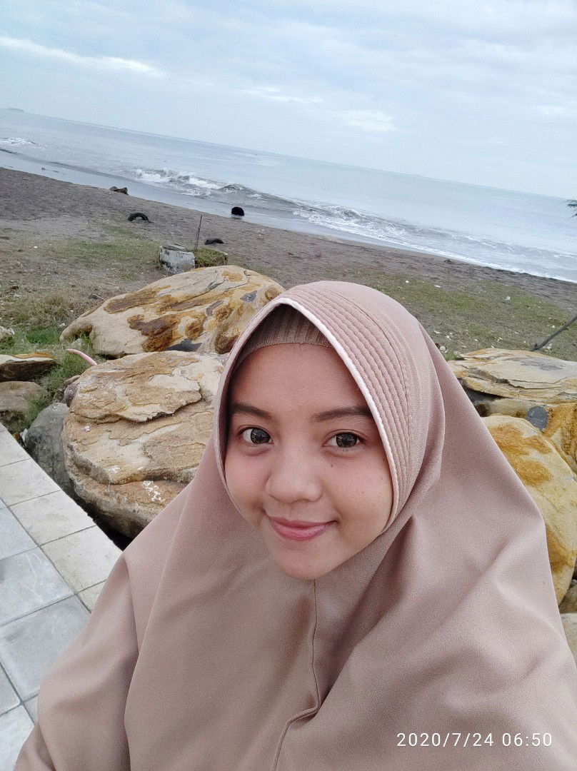 Ade Putry Sarendra profile icon