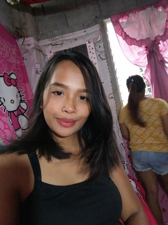 Emelugene Perez profile icon