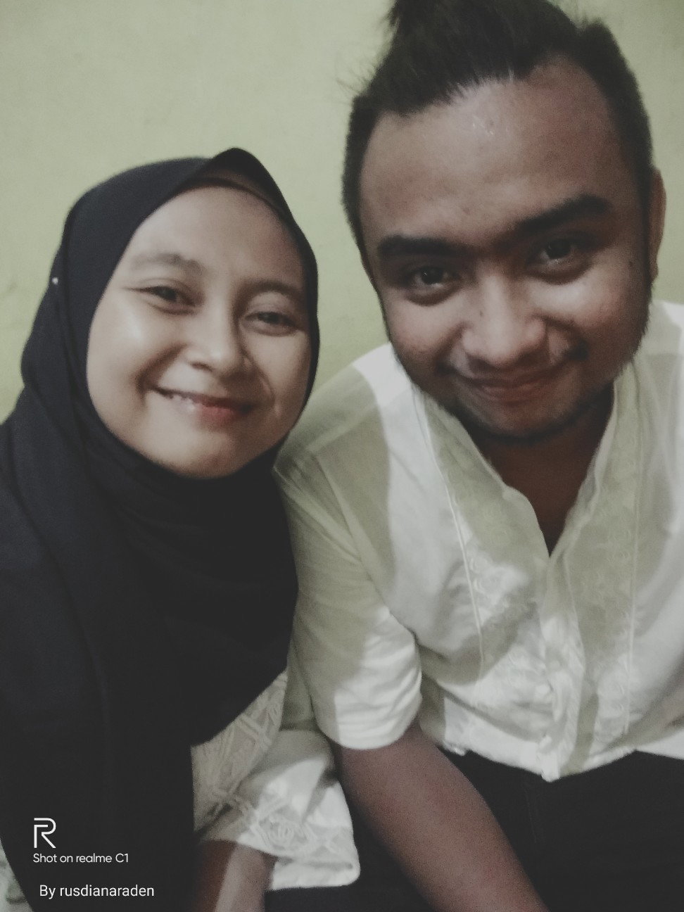 Ayu Fathimah profile icon