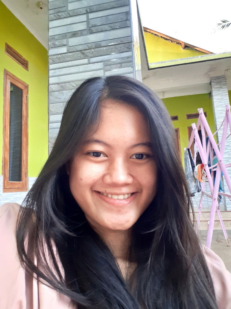 Selvi Stefani profile icon