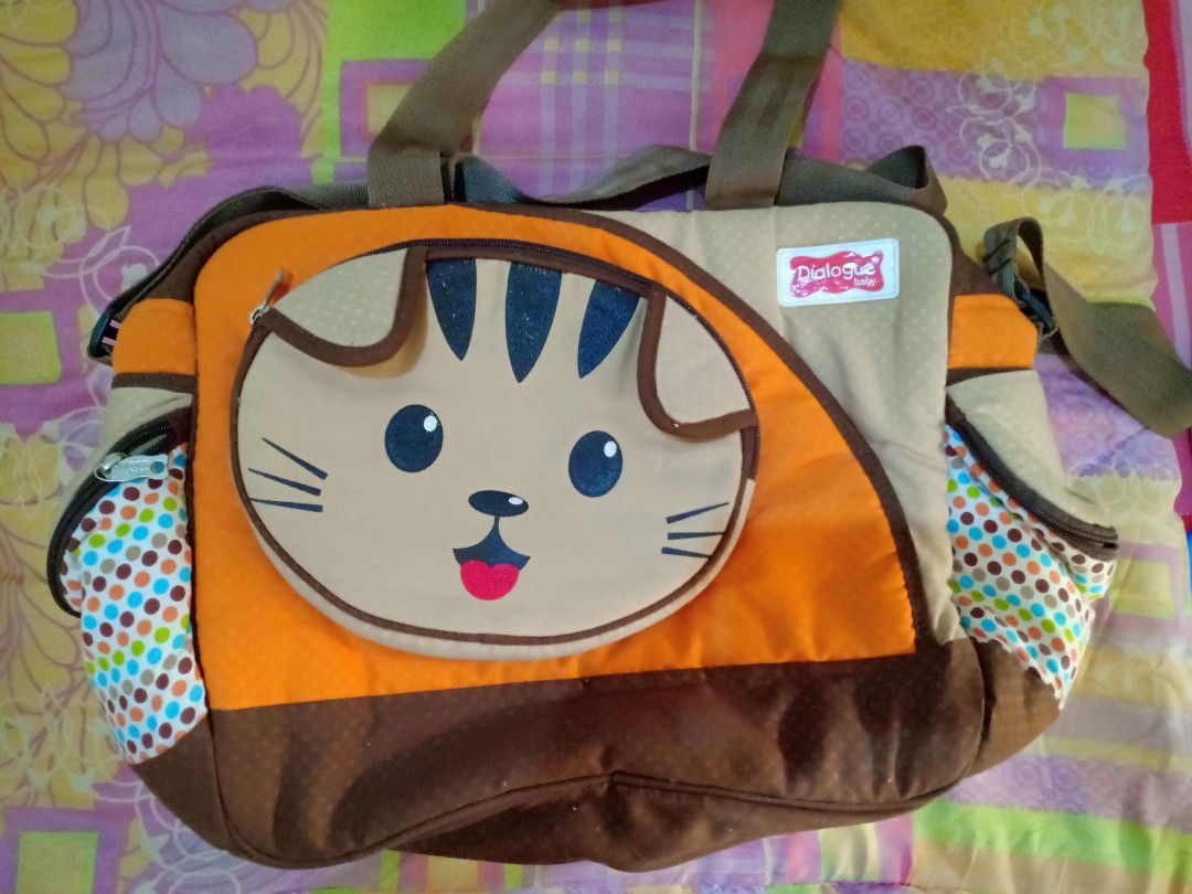 Tas besar dialogue dan kelambu+kasur