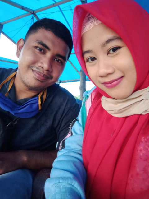 Ririn Rozzaqiyah profile icon