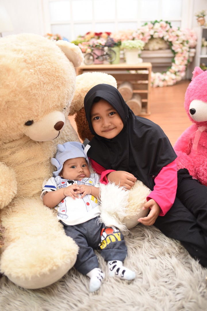 Yeni Andriyani profile icon